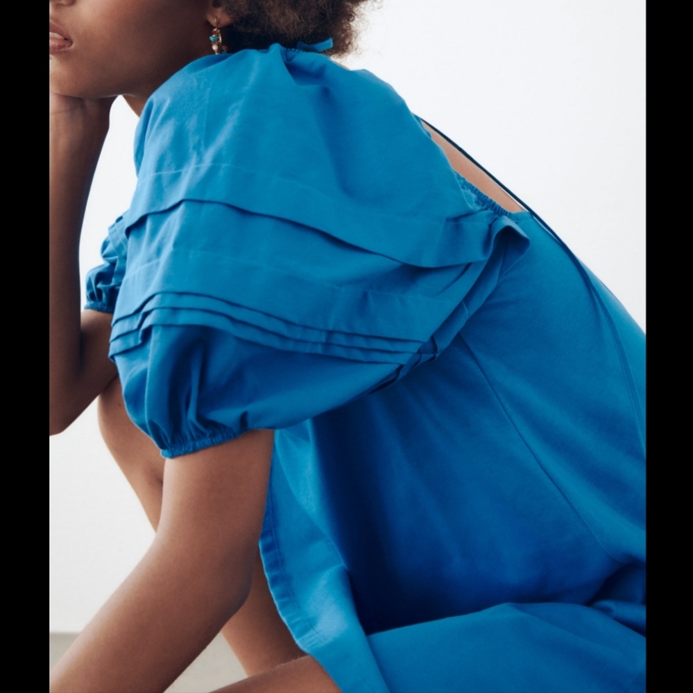 voluminous sleeve dress 👗 😍